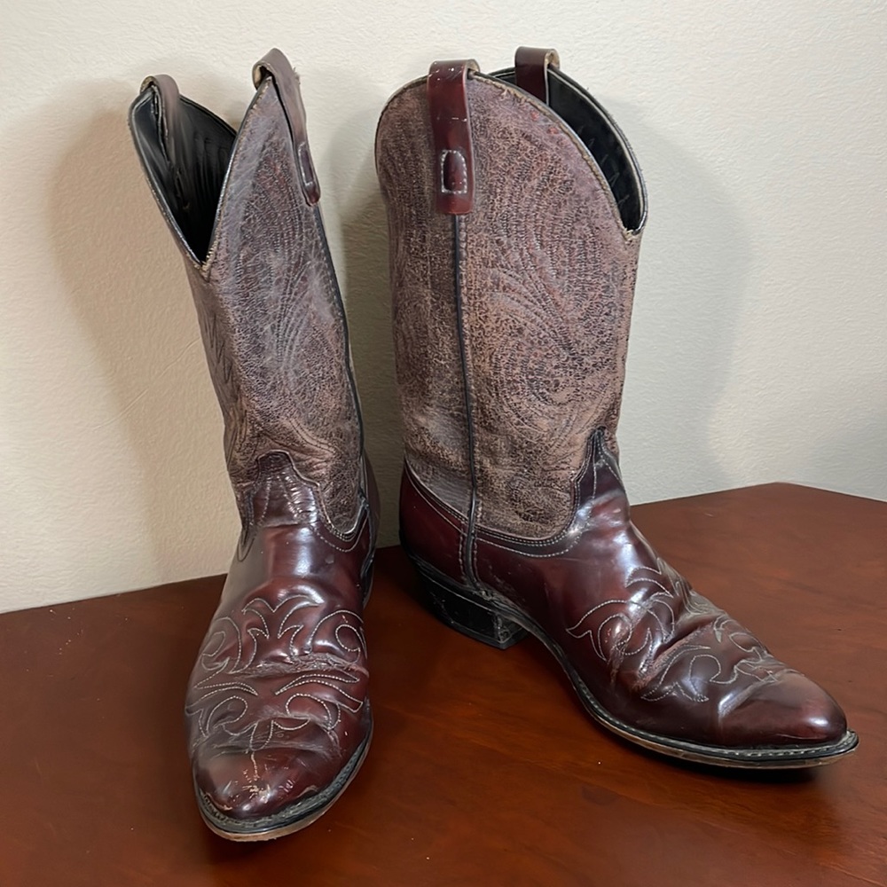 Laredo Mens Cowboy Boots size 11D • Made in USA